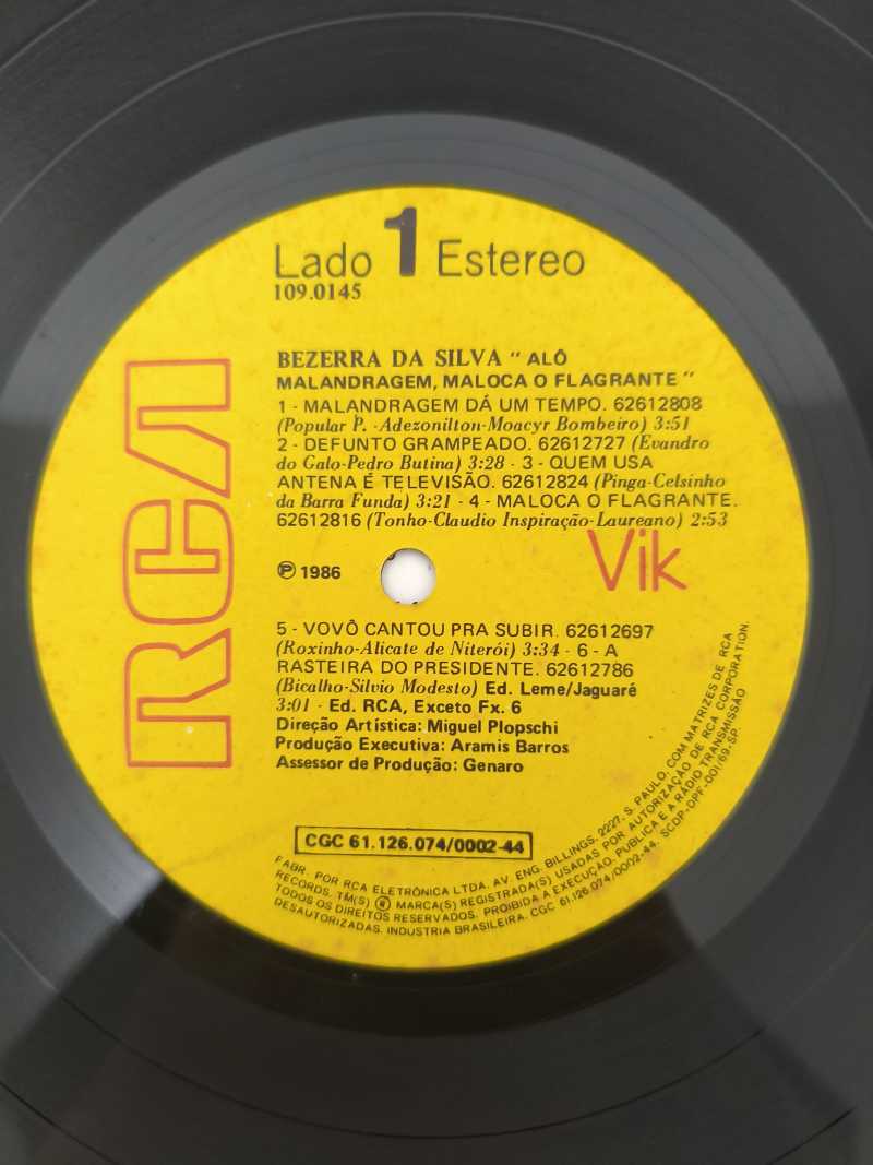 Lp Vinil Bezerra Da Silva Alô Malandragem Maloca C/ Encarte