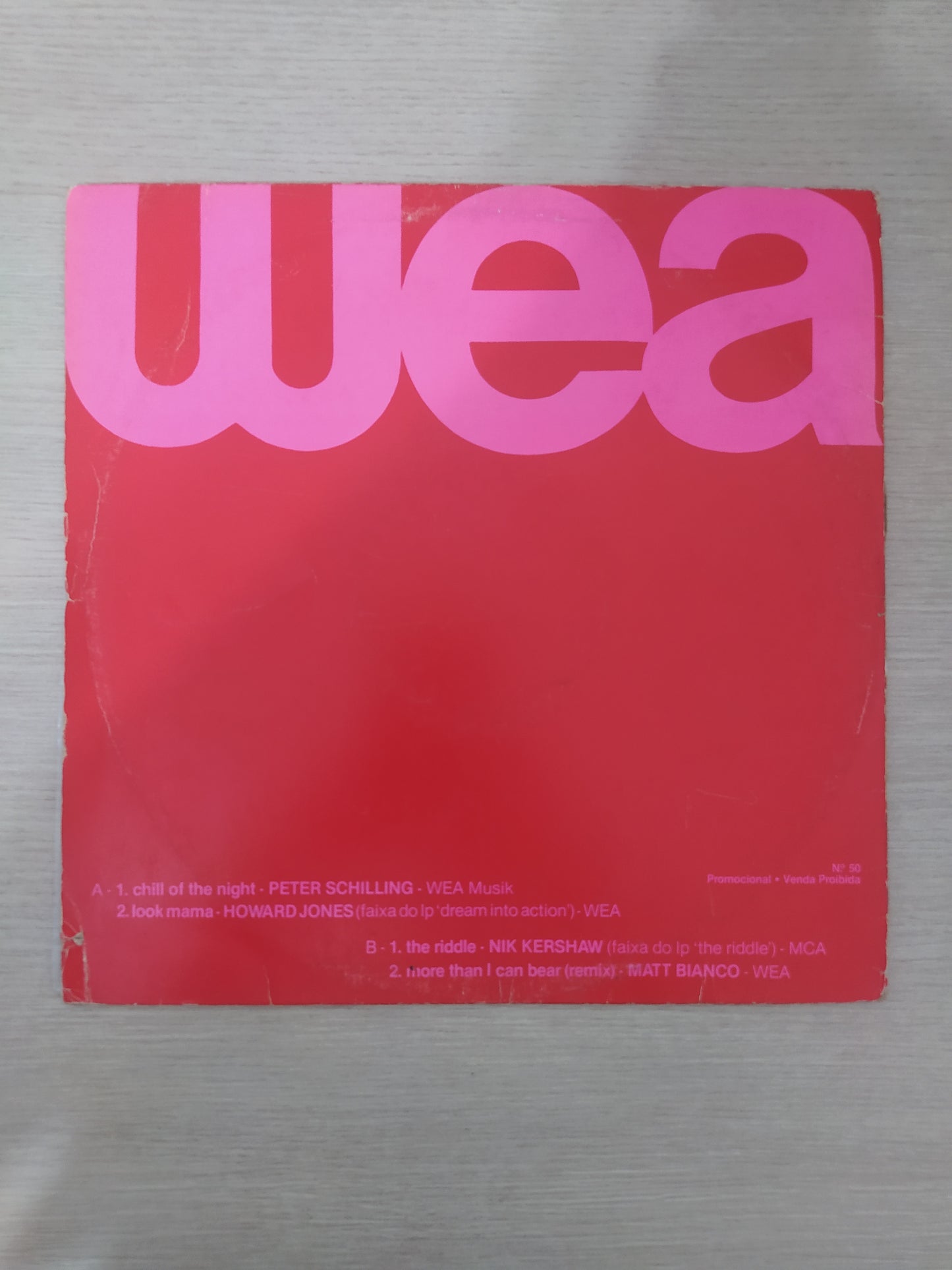 Lp Vinil WEA n 50 Chill Of The Night / More Than In Can Bear