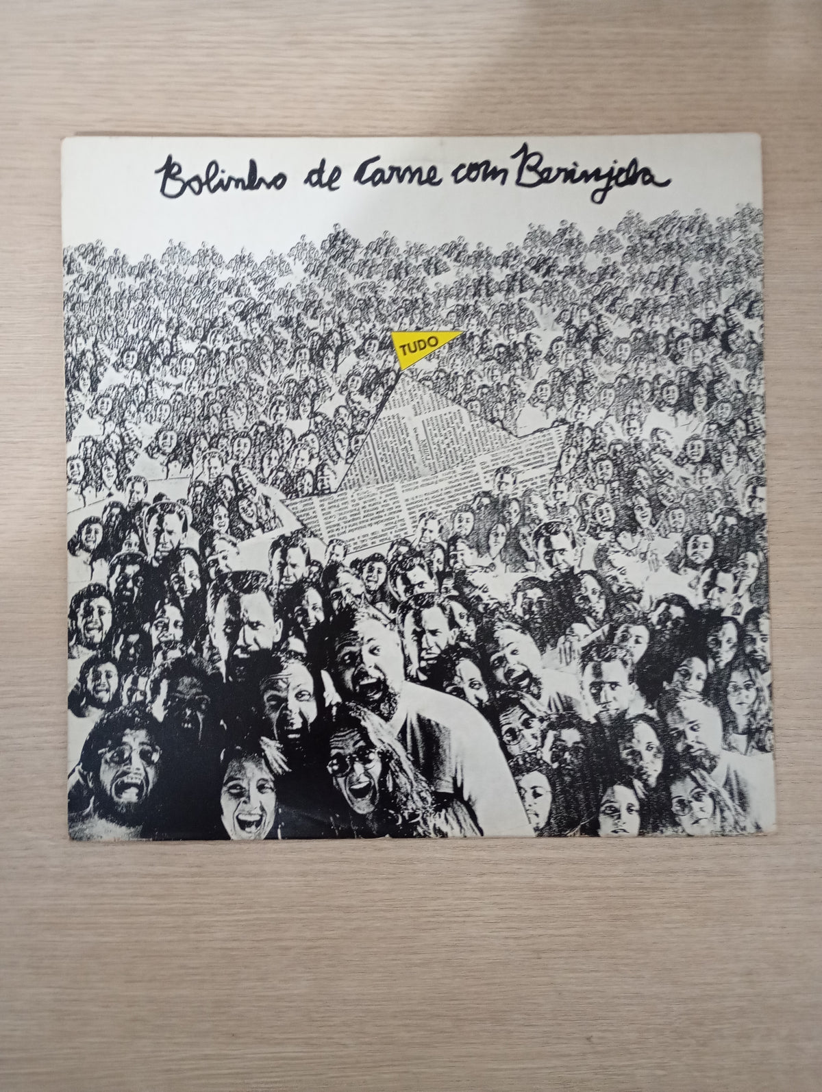 Lp Vinil Bolinho De Carne Com Berinjela Tudo Com Encarte