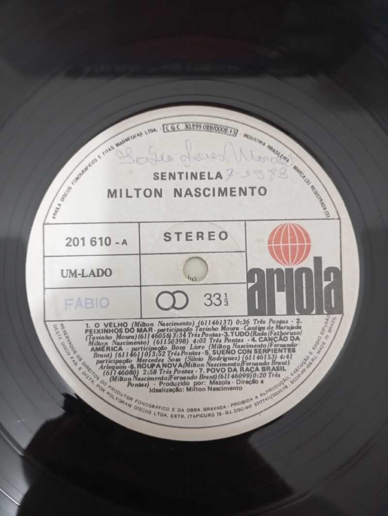 Lp Vinil Milton Nascimento Sentinela Com Encarte