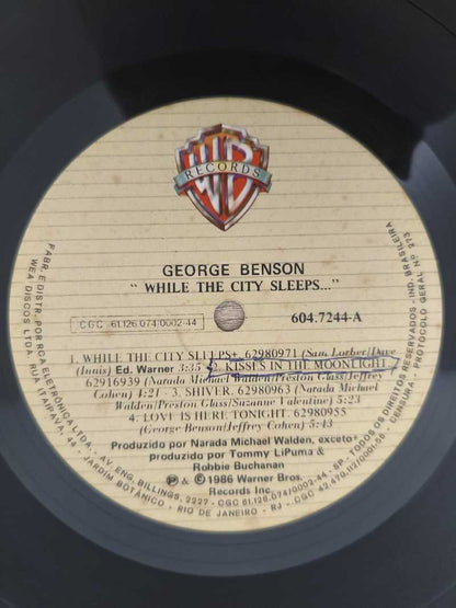 Lp Vinil George Benson While The City Sleeps...
