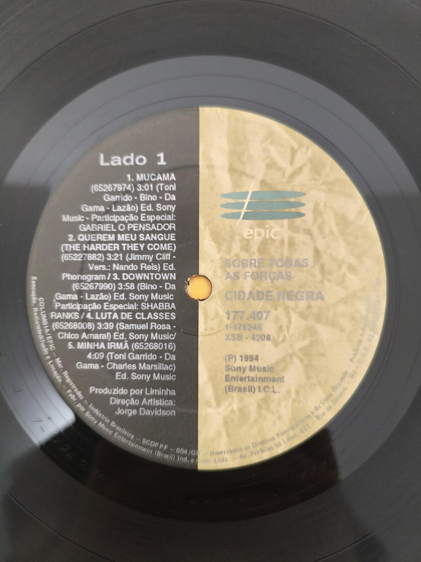 Lp Vinil Cidade Negra Sobre Todas As Forças Com Encarte