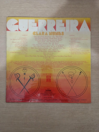 Lp Vinil Clara Nunes Guerreira Com Encartes
