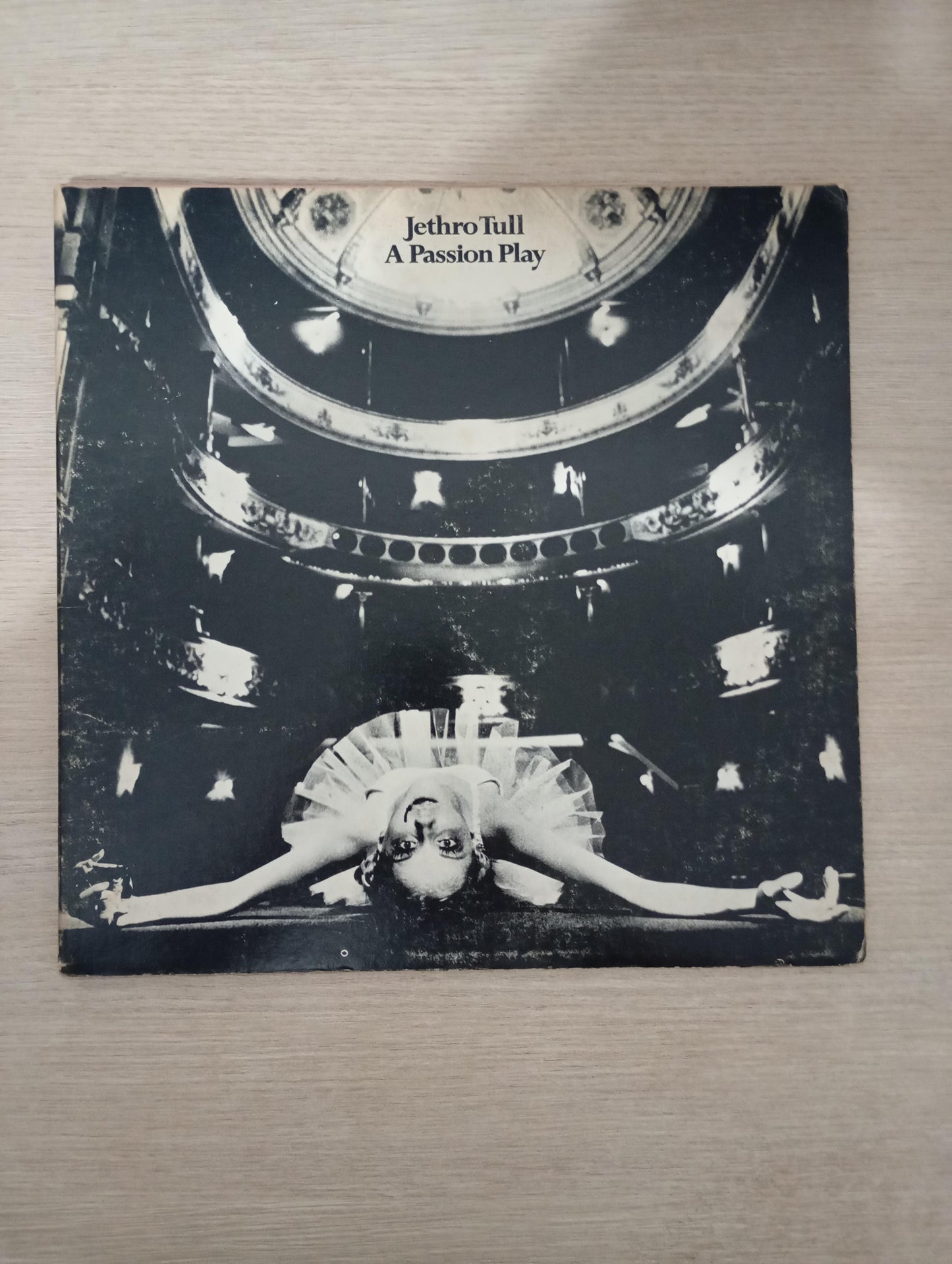 Lp Vinil Jethro Tull A Passion Play Capa Dupla Importado