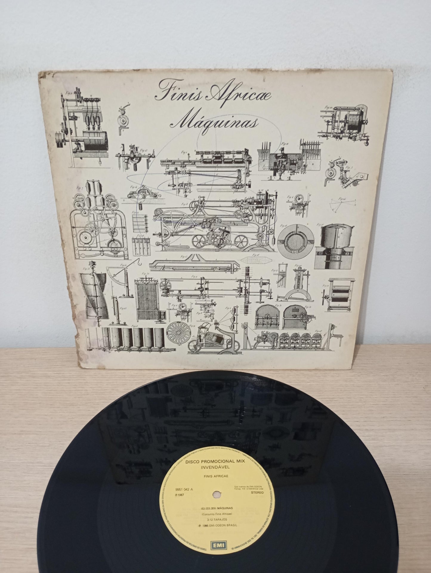 Lp Vinil Finis Africae Máquinas