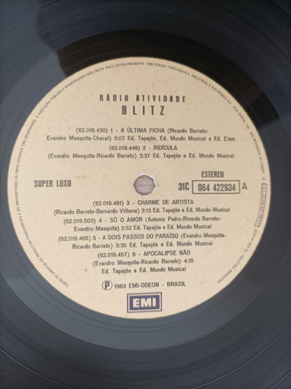 Lp Vinil Blitz Radioatividade Capa Dupla Encartes