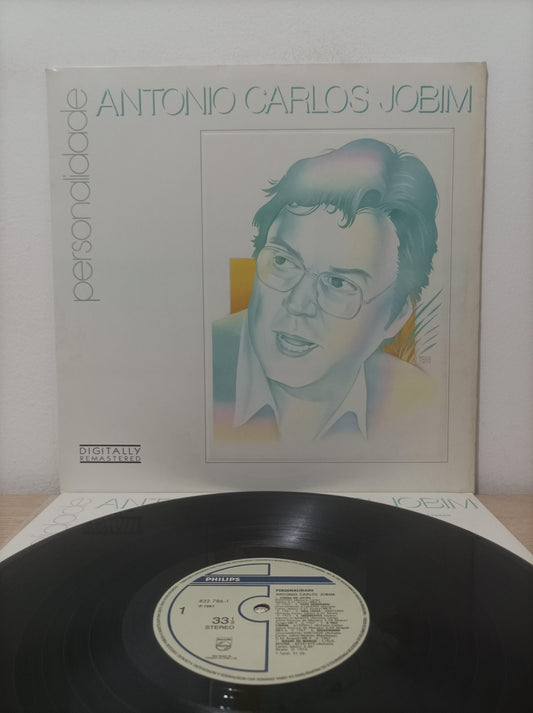 Lp Vinil Antonio Carlos Jobim Personalidade Com Encarte