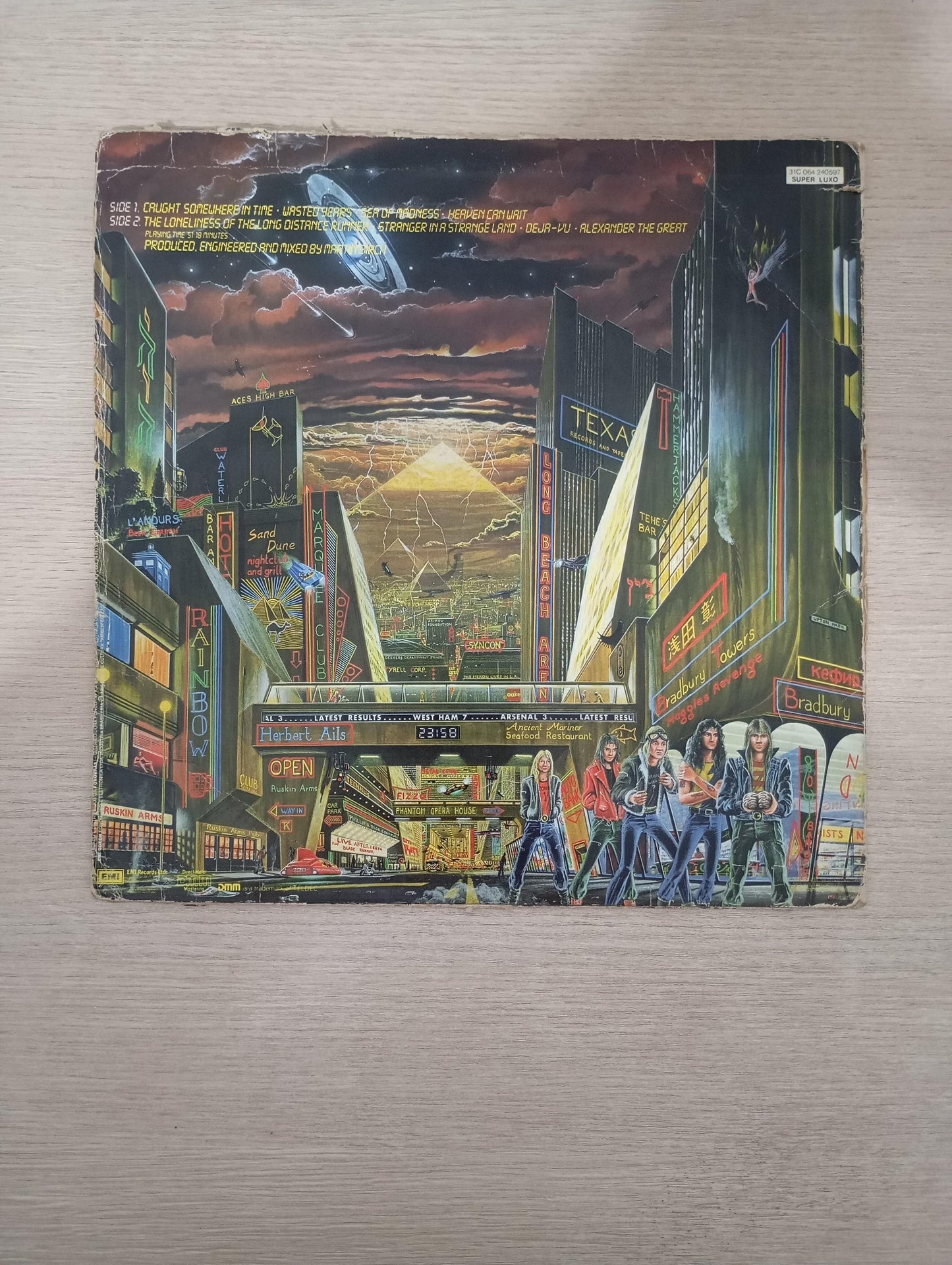 Lp Vinil Iron Maiden Somewhere In Time, Leia
