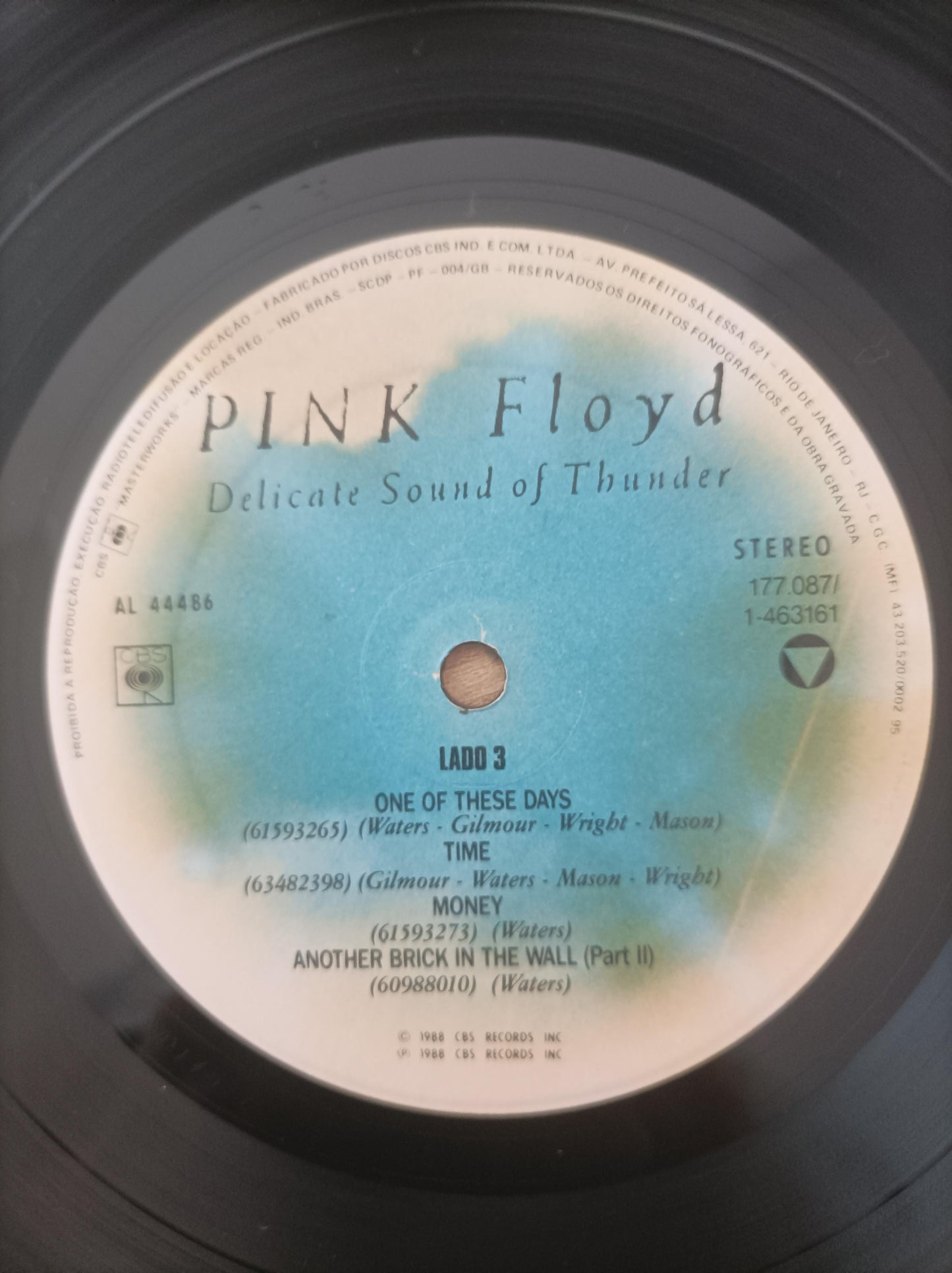 Lp Vinil Pink Floyd Delicate Sound Of Thunder Duplo Encartes
