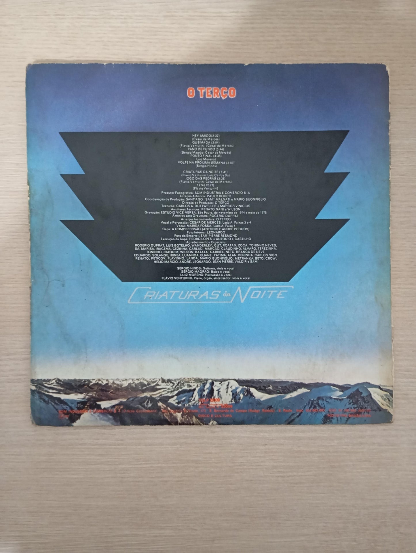 Lp Vinil O Terço Criaturas Da Noite Capa Dupla