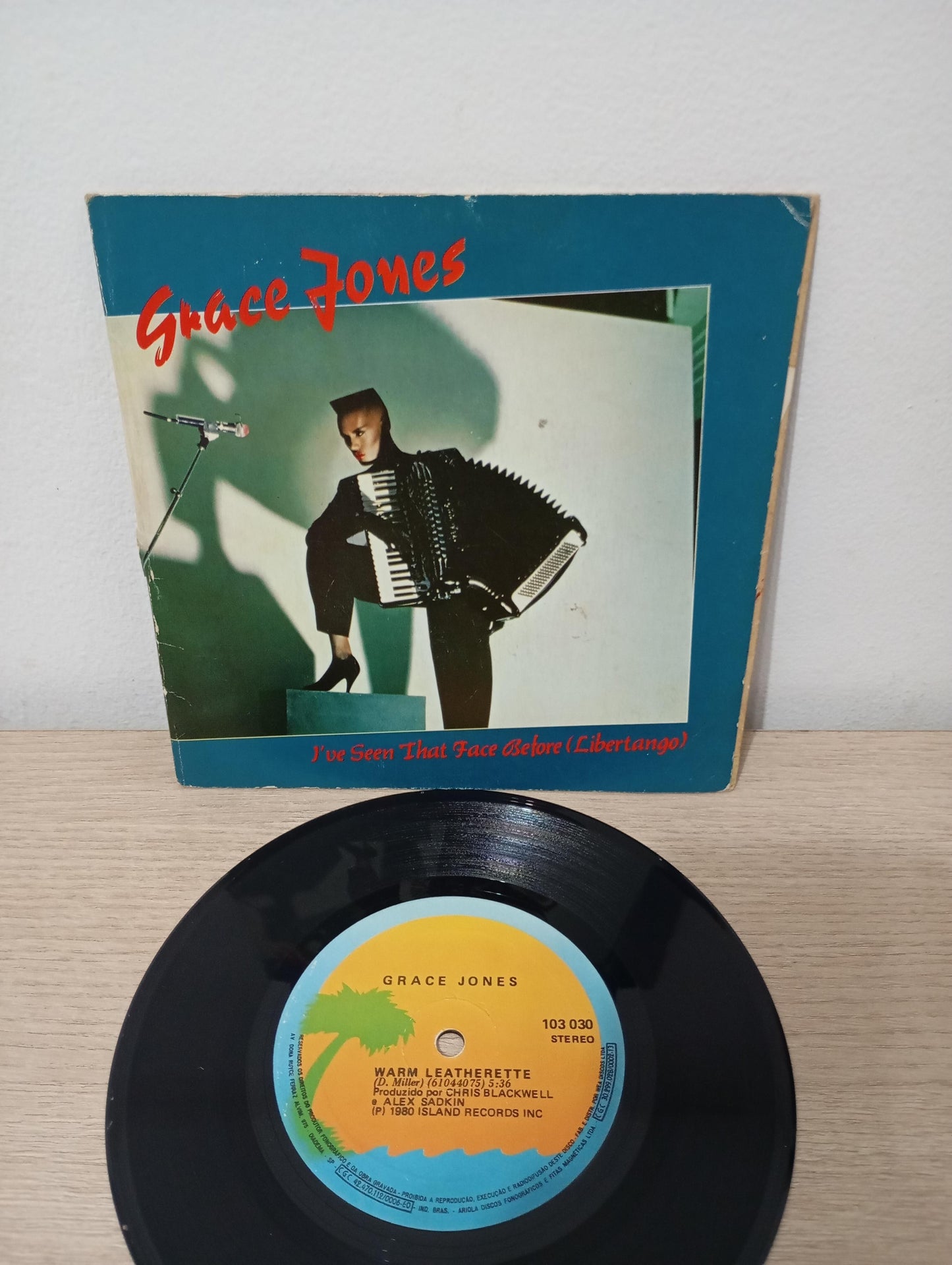 Compacto Vinil Grace Jones I've Seen That Warm Leatherette