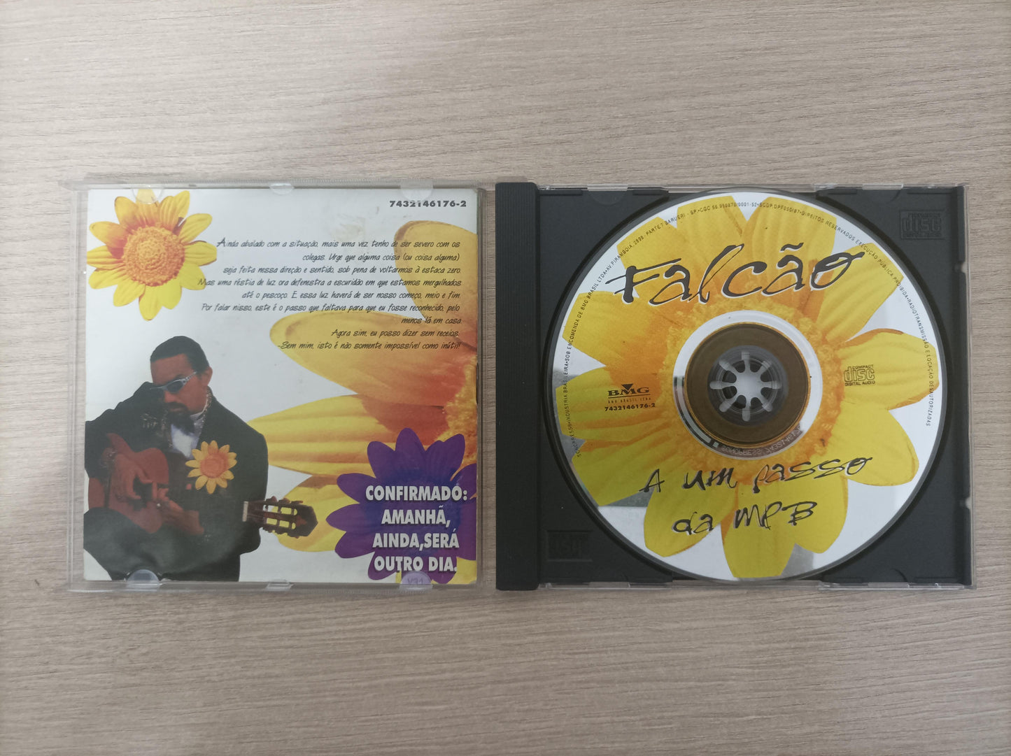 CD Falcão A Um Passo Da MPB