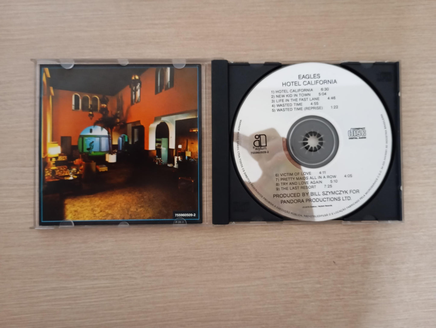 CD Eagles Hotel California