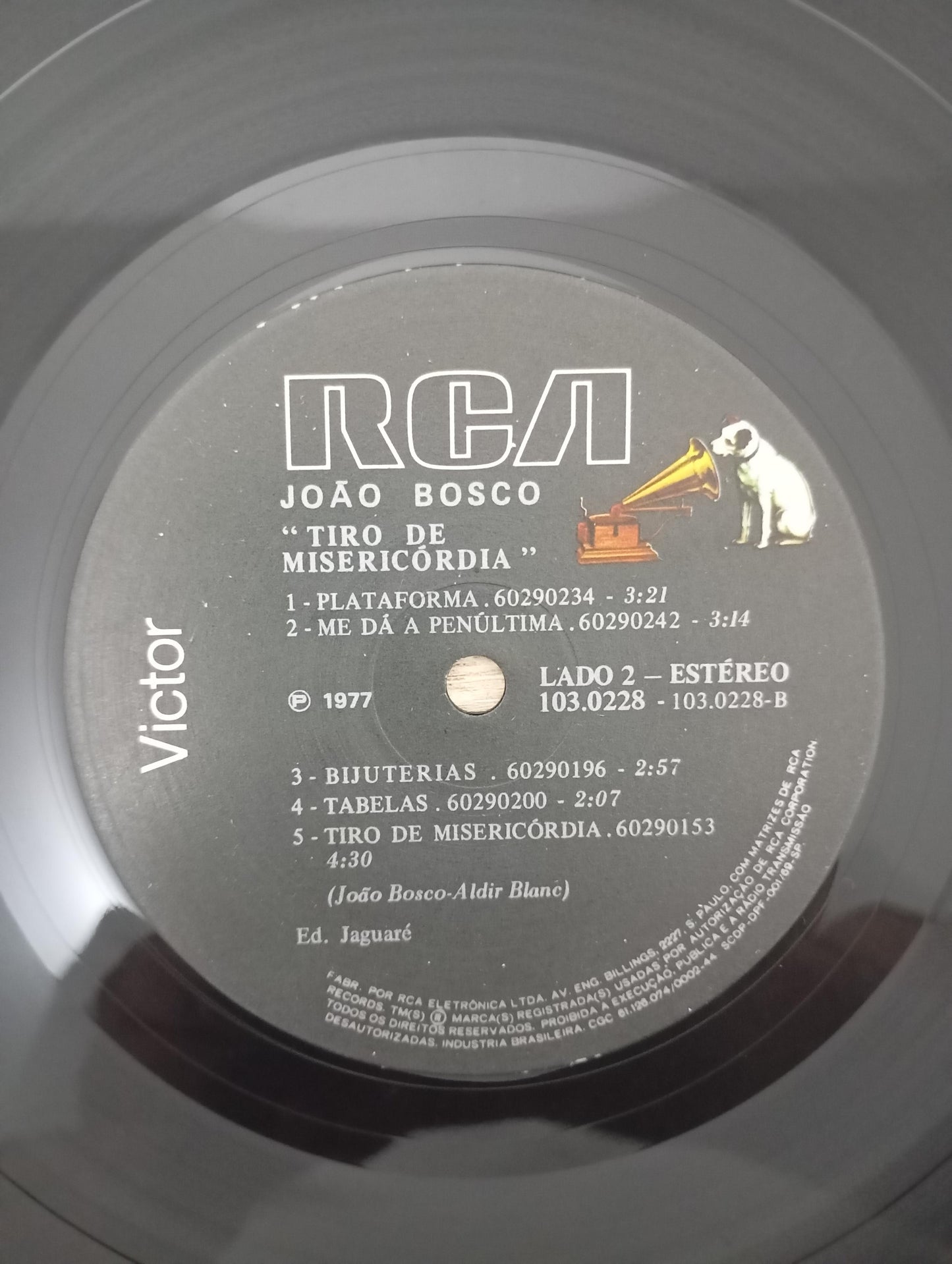 Lp Vinil João Bosco Tiro De Misericórdia Com Encarte
