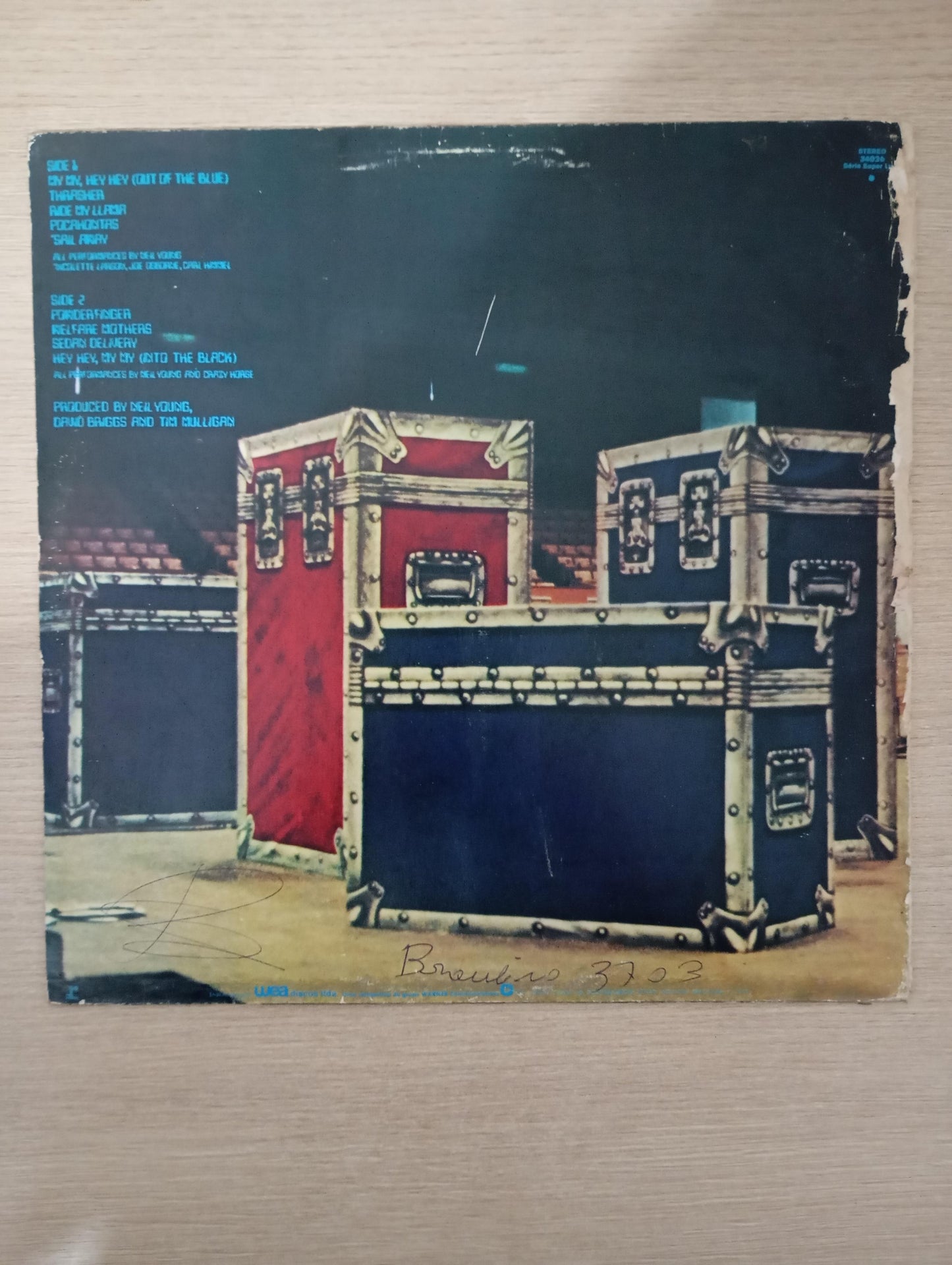 Lp Vinil Neil Young Rust Never Sleeps Com Encarte