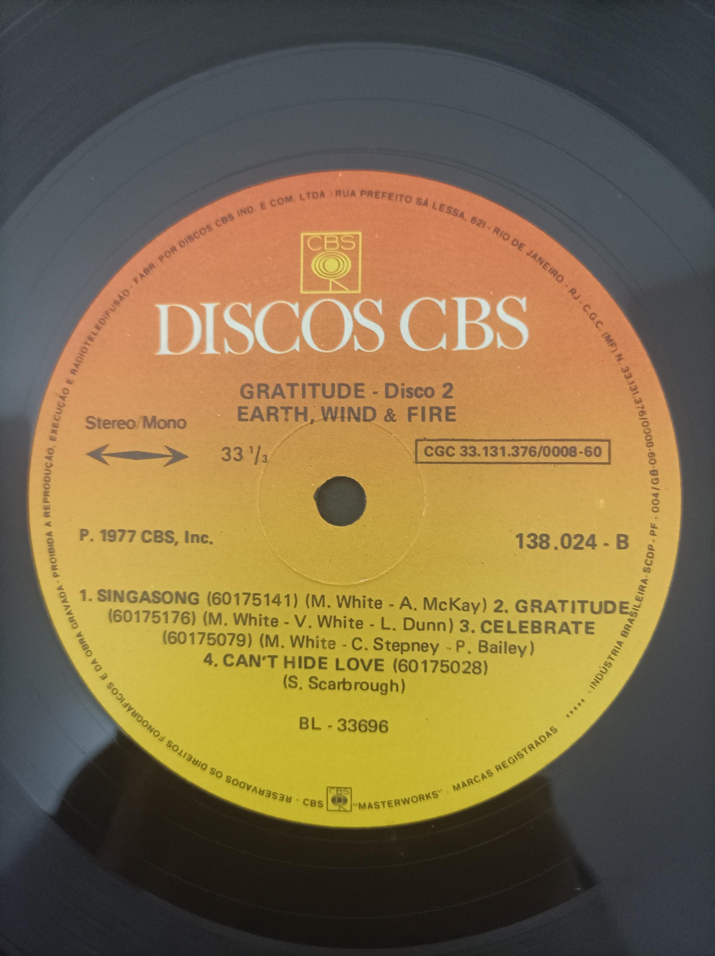 Disco Vinil Gratitude Earth, Wind & Fire Duplo Com Encarte A