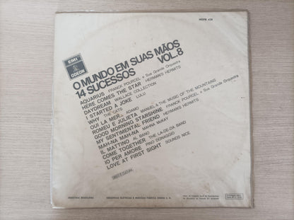 Lp Vinil O Mundo Em Suas Mãos Volume 8