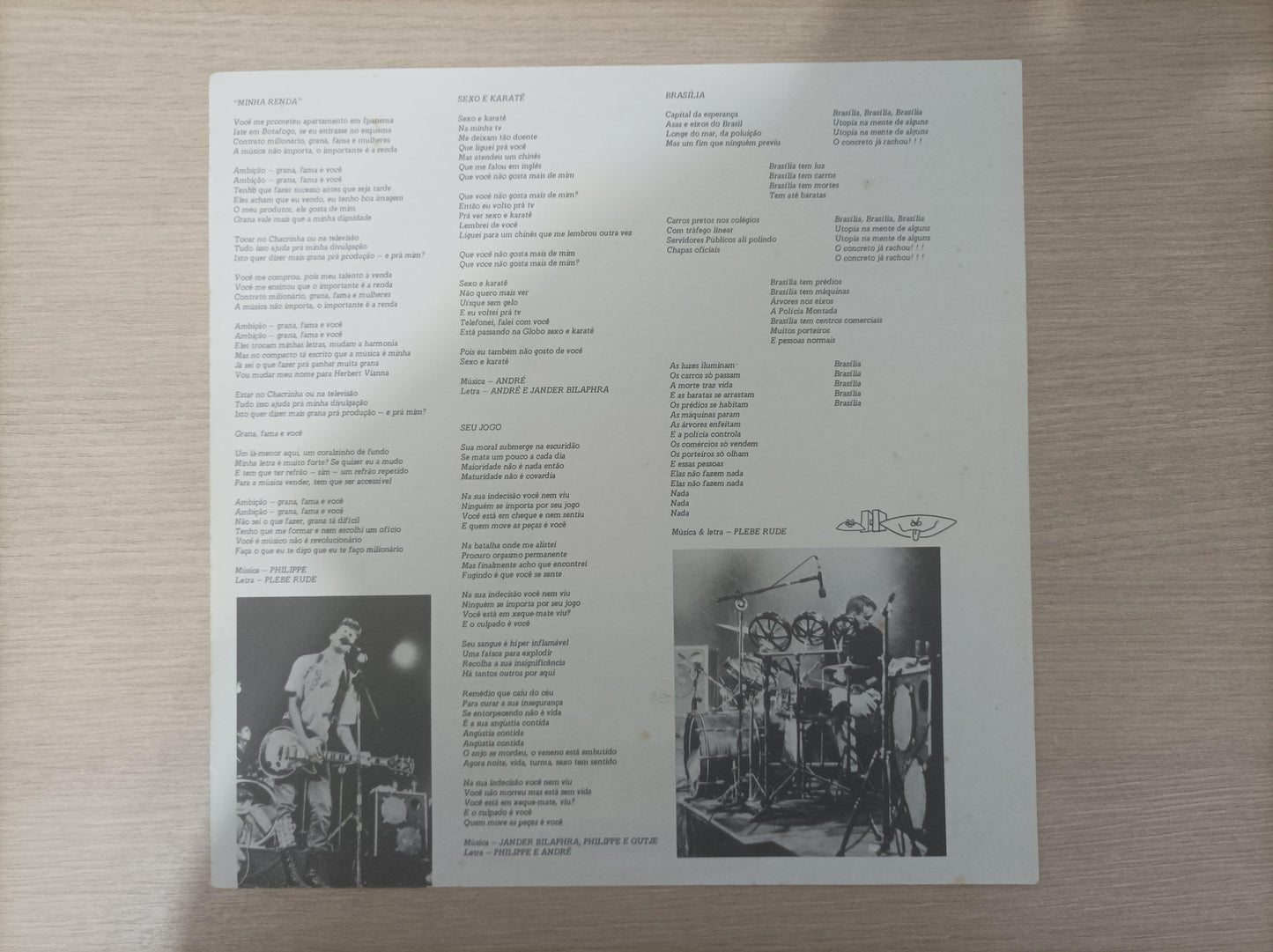 Lp Vinil Plebe Rude O Concreto Já Rachou Com Encarte