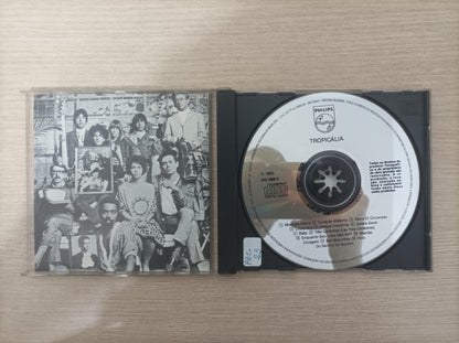 CD Tropicália Panis et Circencis