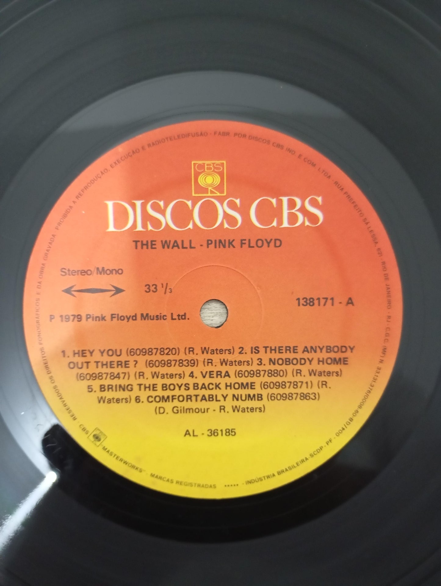 Lp Vinil Pink Floyd The Wall Duplo Com Encartes