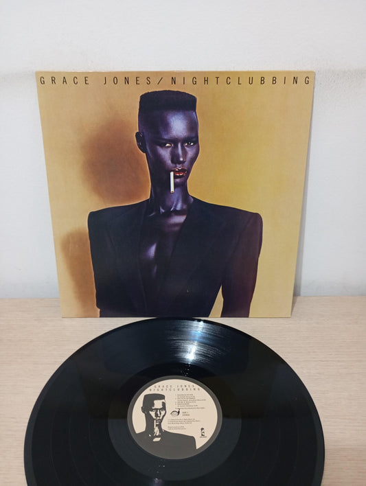 Lp Vinil Grace Jones Nightclubbing 2009 Importado Europa