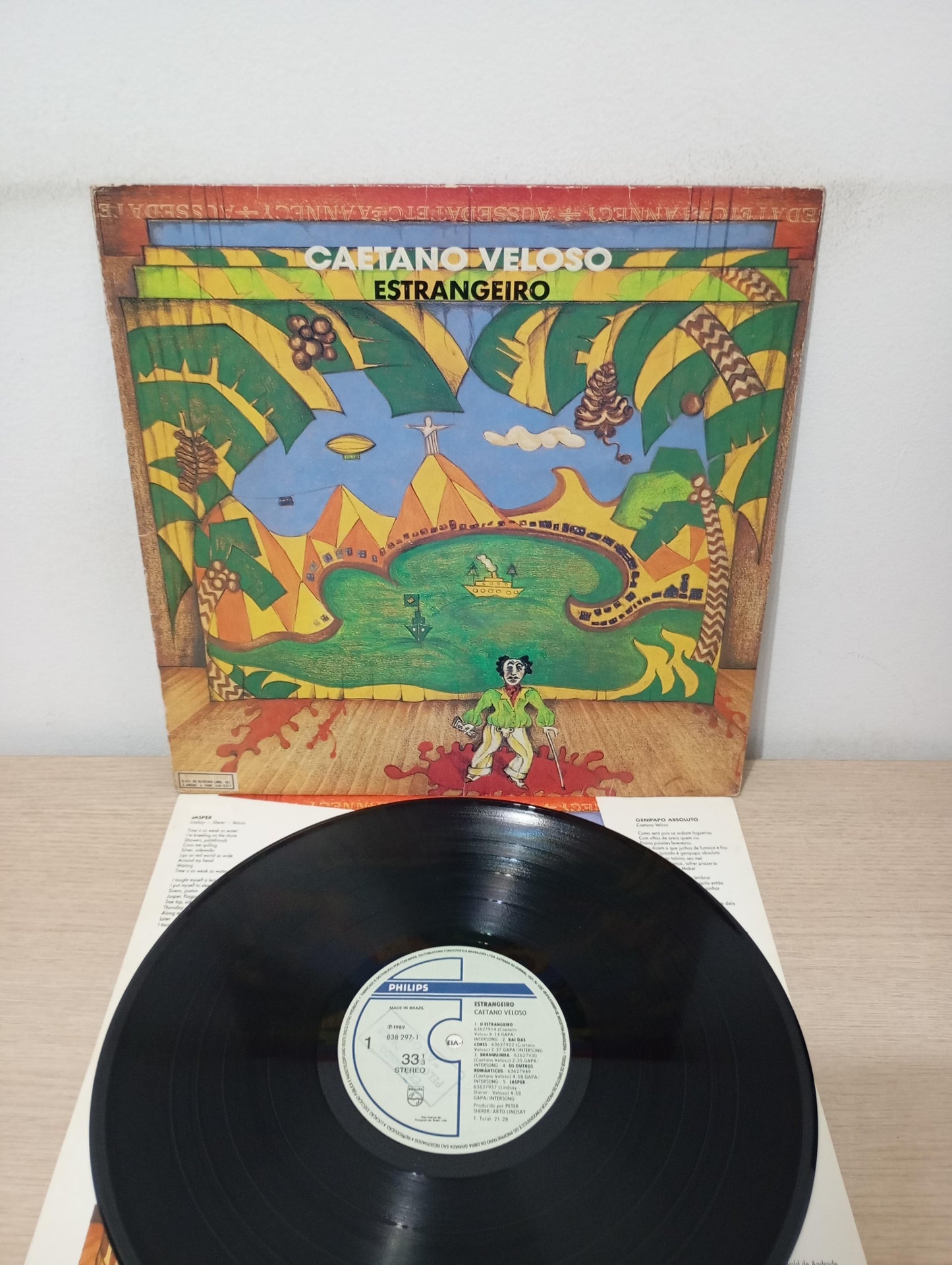Lp Vinil Caetano Veloso Estrangeiro Com Encarte