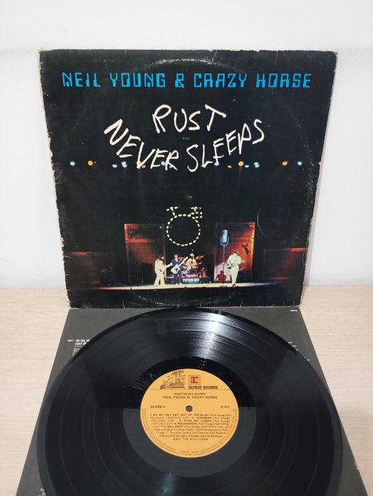 Lp Vinil Neil Young Rust Never Sleeps Com Encarte