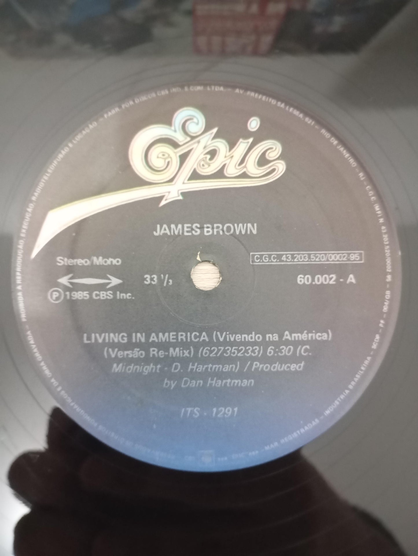 Lp Vinil James Brown Living In America (Versão Re-Mix)