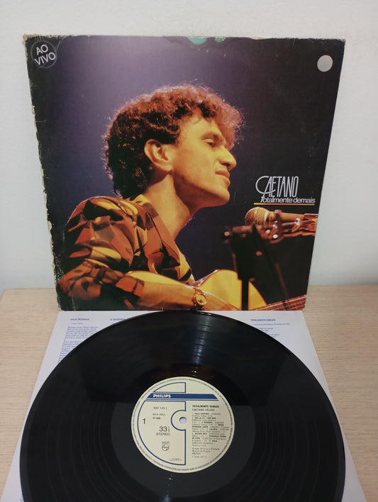Lp Vinil Caetano Veloso Totalmente Demais Com Encarte