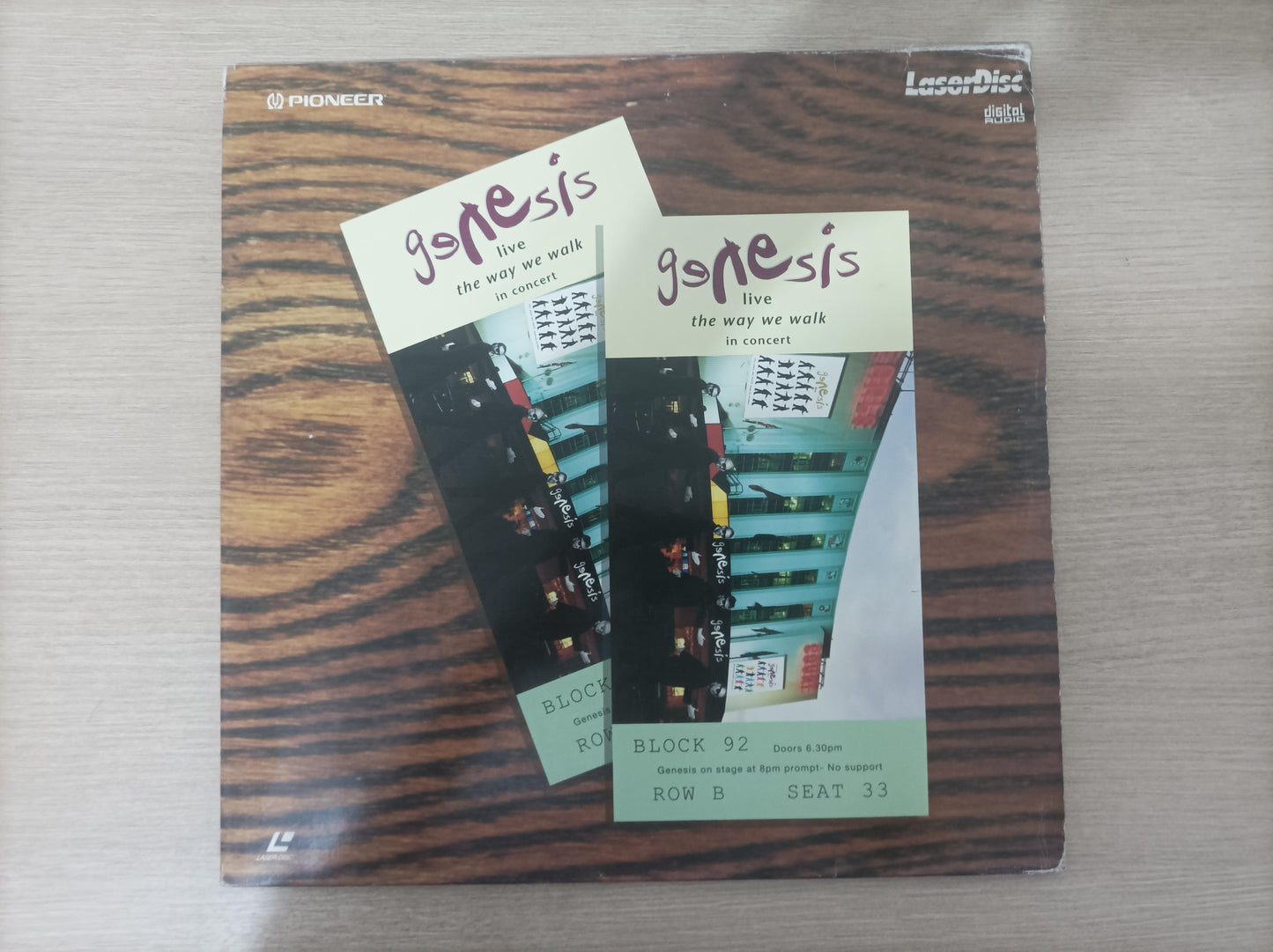 LD LaserDisc Genesis Live Way Walk Concert Duplo Importado