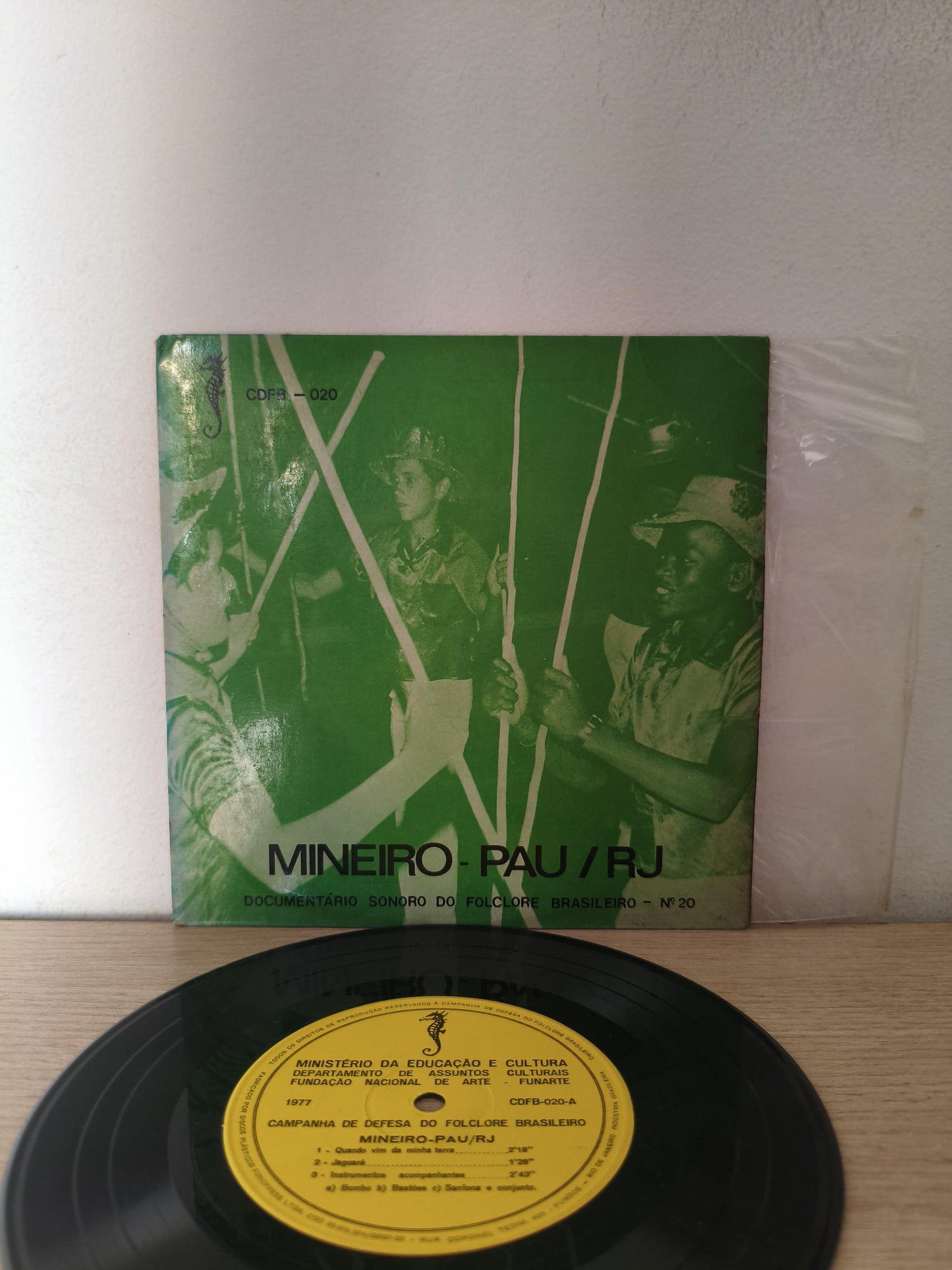 Compacto Vinil Mineiro-Pau / RJ Folclore Brasileiro 20 A