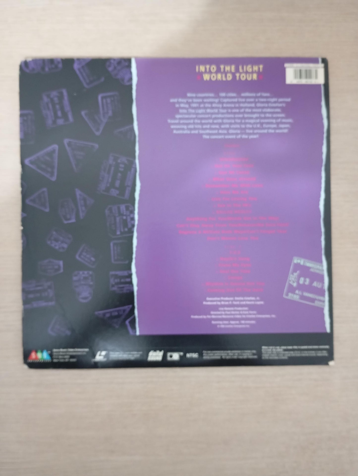 LD LaserDisc Gloria Estefan Into The Light World Import USA