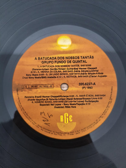 Lp Vinil Fundo de Quintal Batucada Nossos Tantãs Com Encarte