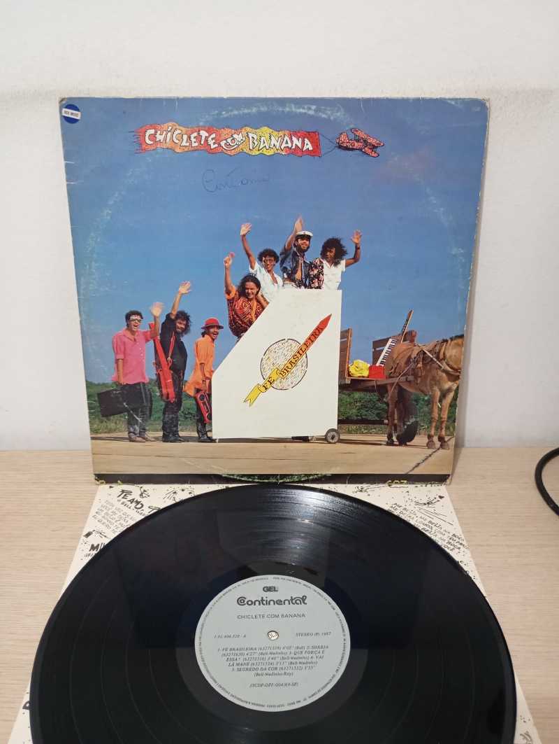 Lp Vinil Chiclete Com Banana Fé Brasileira Com Encarte