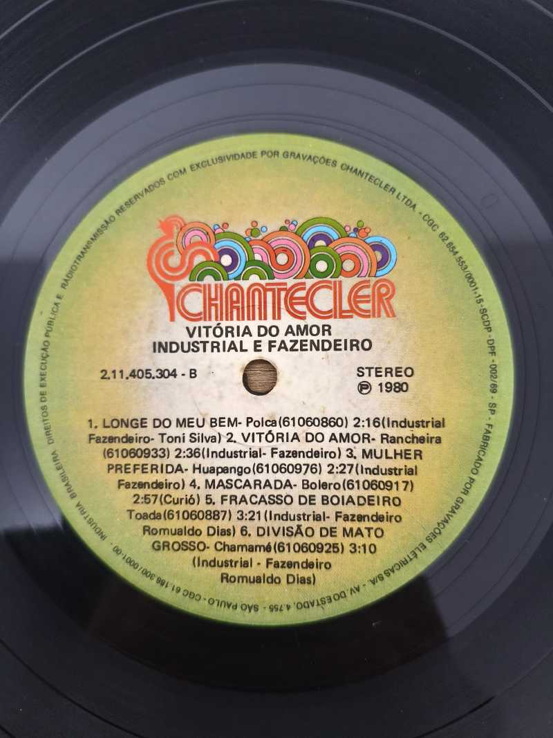 Lp Vinil Industrial E Fazendeiro Vitória do Amor