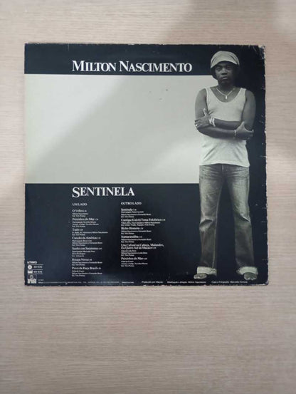 Lp Vinil Milton Nascimento Sentinela Com Encarte