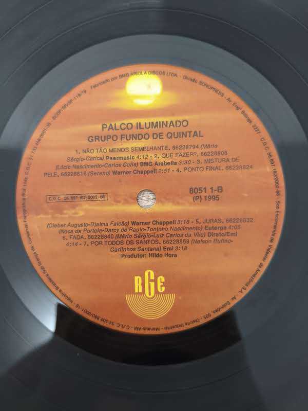 Lp Vinil Fundo de Quintal Palco Iluminado