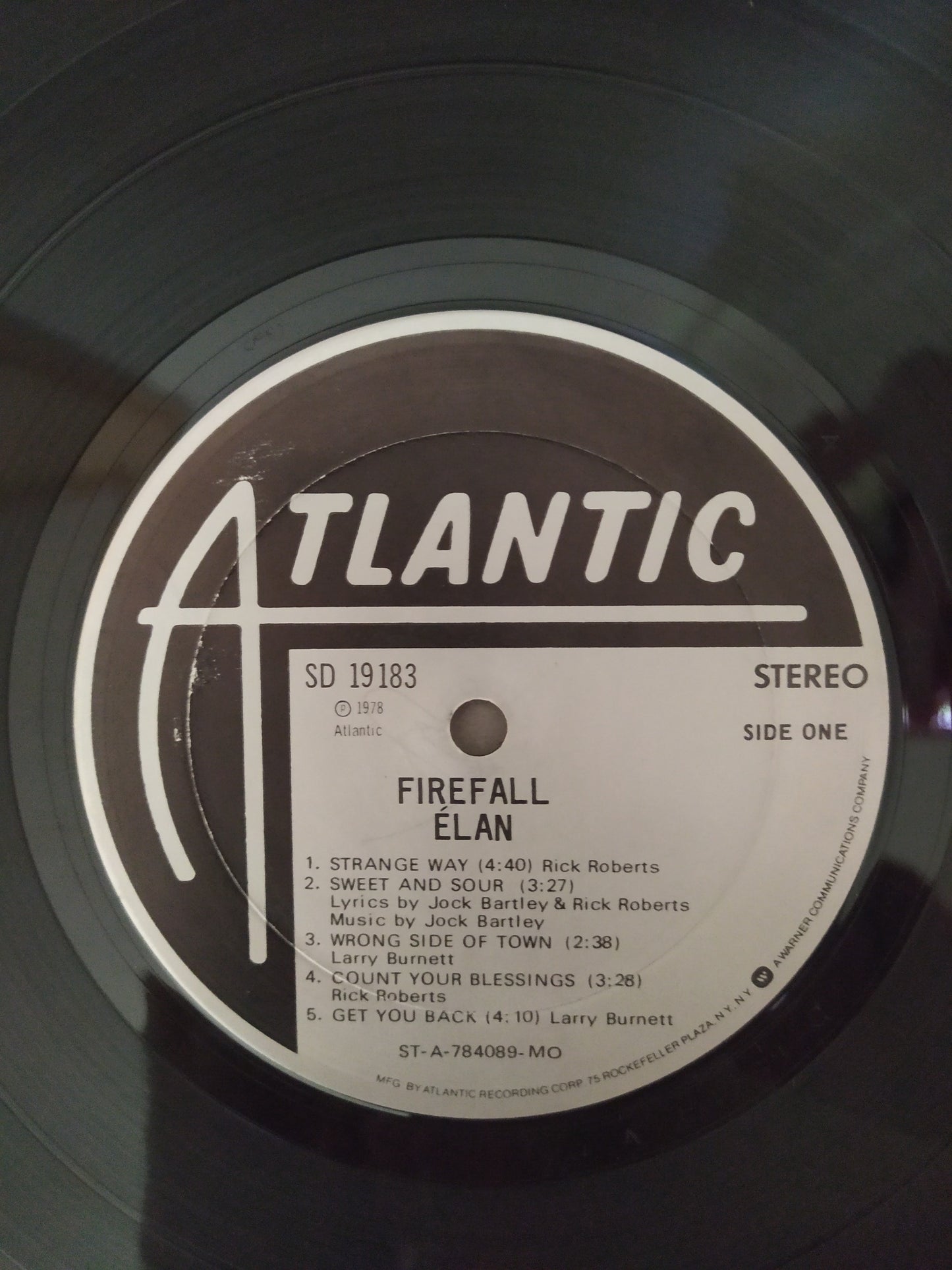Lp Vinil Firefall Élan Com Encarte Importado