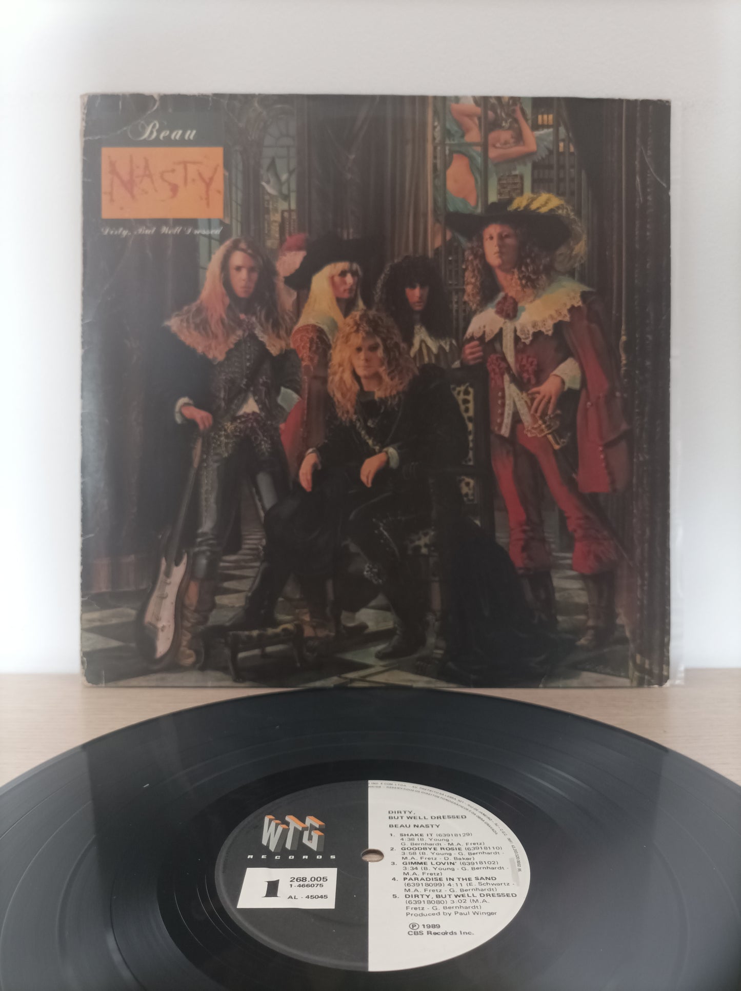 Lp Vinil Beau Nasty Dirty, But Well Dressed