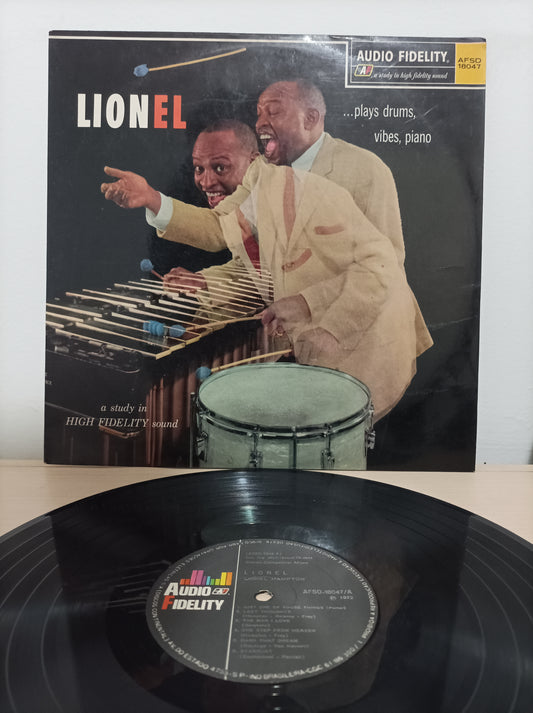 Lp Vinil Lionel Hampton plays drums, vibes, piano