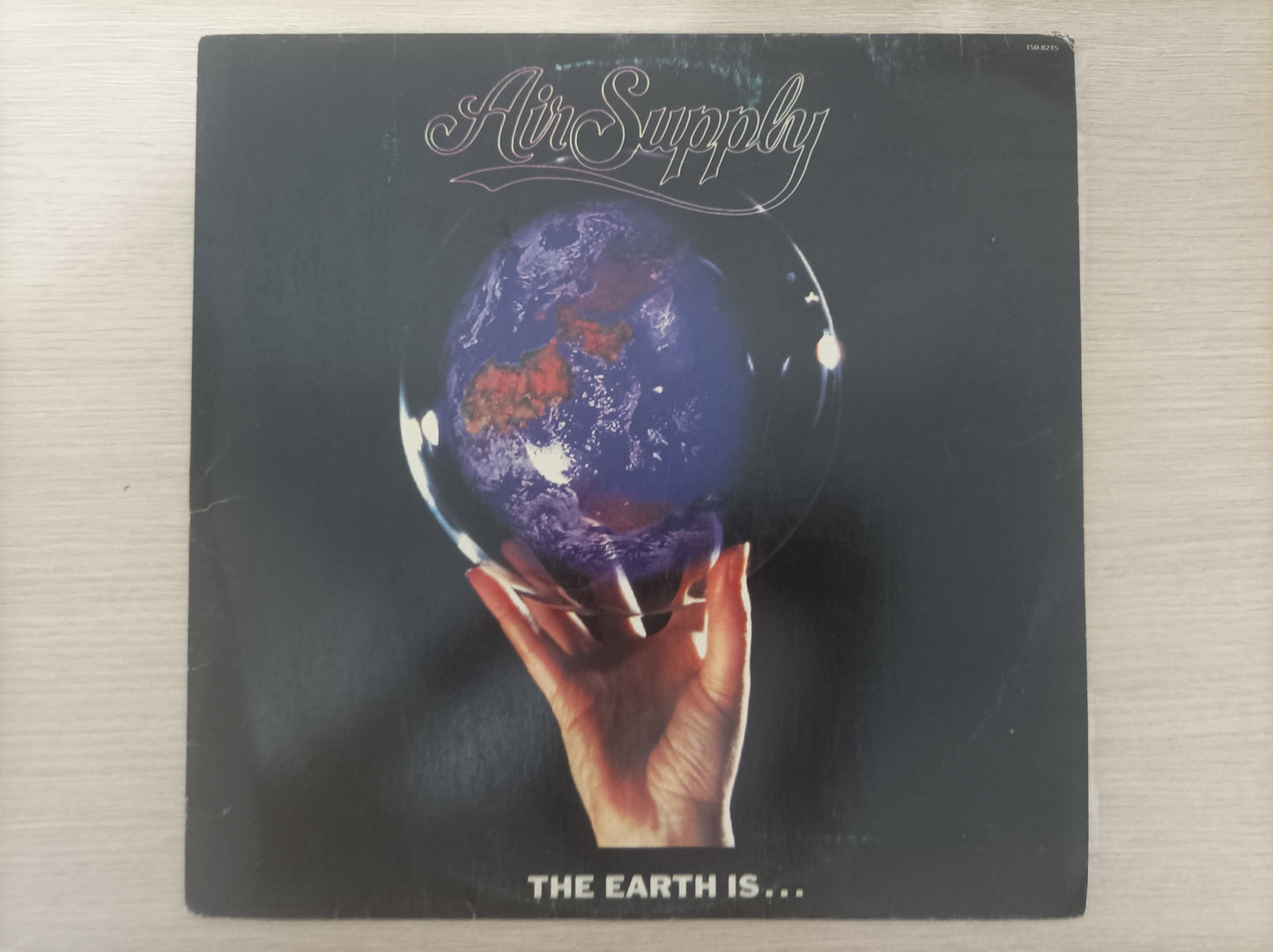 Lp Vinil Air Supply The earth is Com encarte
