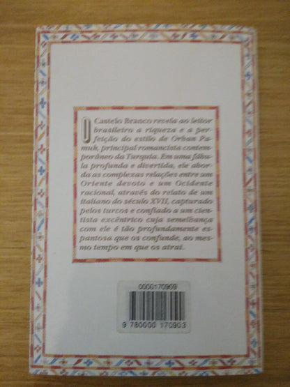 Livro O Castelo Branco - Orhan Pamuk