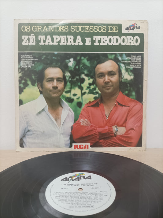 Lp Vinil Zé Tapera e Teodoro Os grandes sucessos de