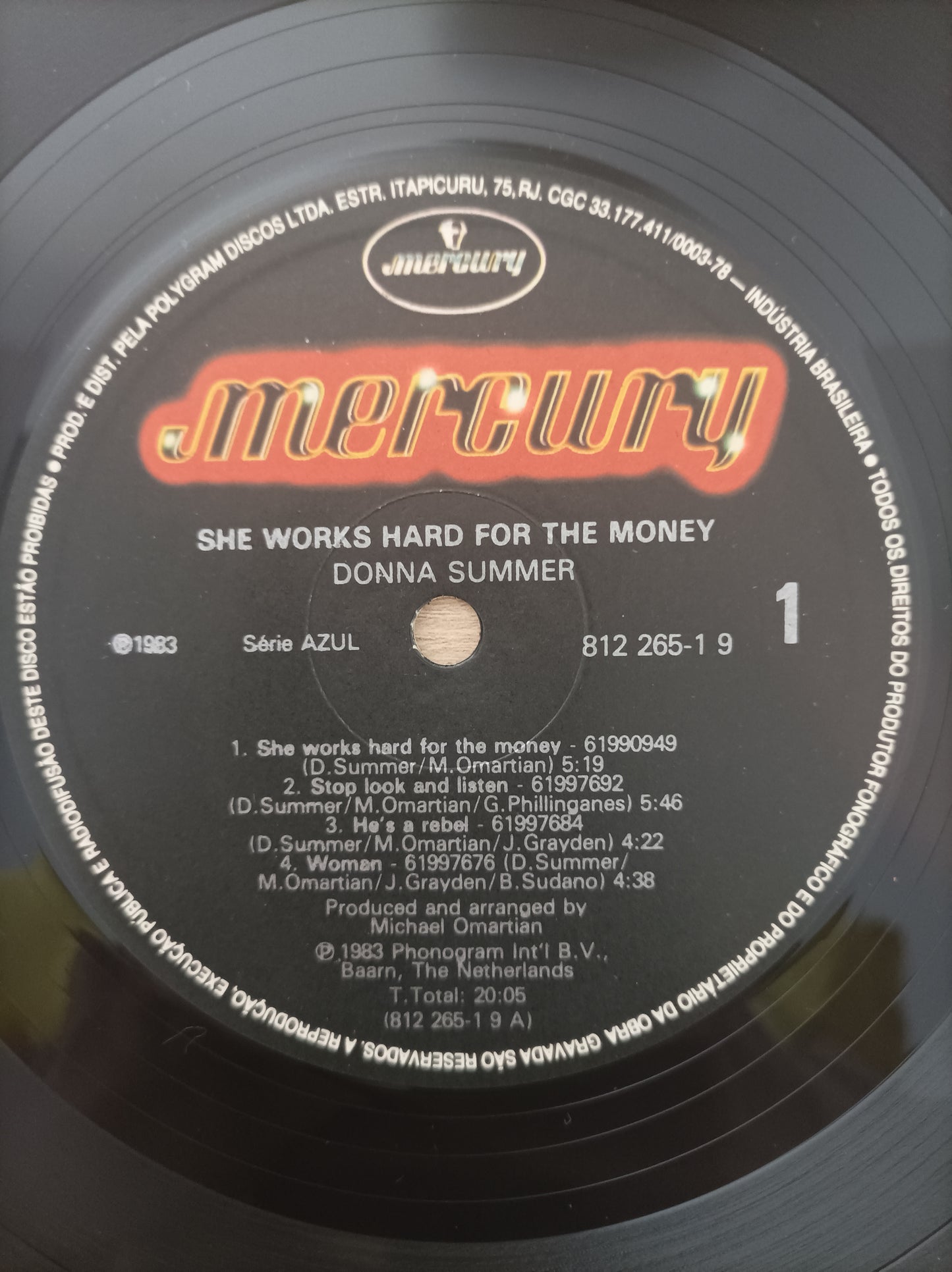 Lp Vinil Donna Summer She Works Hard for the Money C encarte